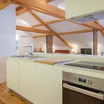 Tomas Loft Apartman
