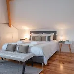 Tomas Loft Porto