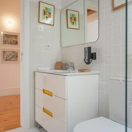 Tomas Loft * Oporto